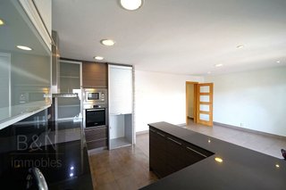 Piso en venta en Ca n'Aurell en Terrassa