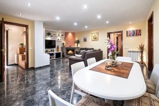 Chalet en venta en Vacarisses