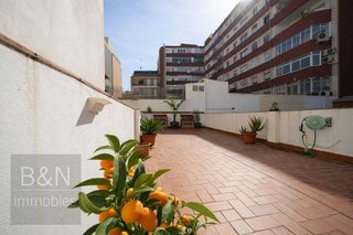 Casa adosada en venta en Zona Mercat en Rubí