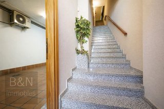 Casa adosada en venta en Zona Mercat en Rubí
