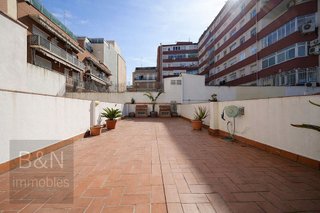 Casa adosada en venta en Zona Mercat en Rubí