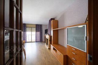 Casa adosada en venta en Zona Mercat en Rubí