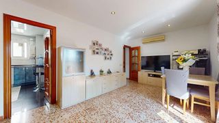 Piso en venta en Les Planes en Hospitalet de Llobregat, L´