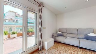 Piso en venta en Les Planes en Hospitalet de Llobregat, L´