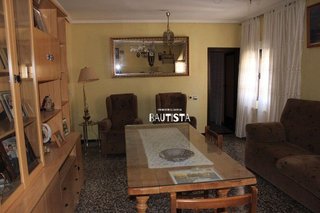Casa en venta en Zona Convento - Virgen de la Cabeza en Valdepeñas