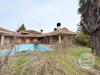 Chalet en venta en Simancas
