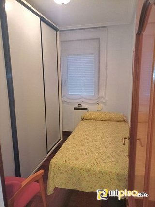 Piso en alquiler en Centro en Laredo