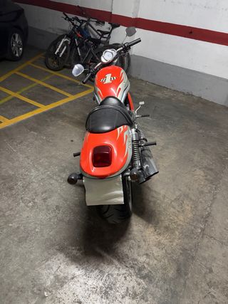 Harley Davidson V-Rod Screamin Eagle 1250