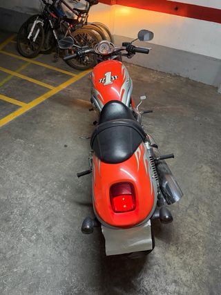 Harley Davidson V-Rod Screamin Eagle 1250