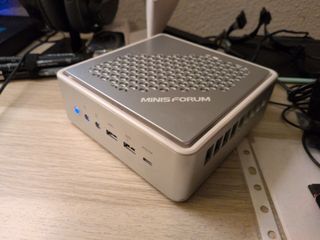 Mini PC MINISFORUM HM60 Gris/Plata