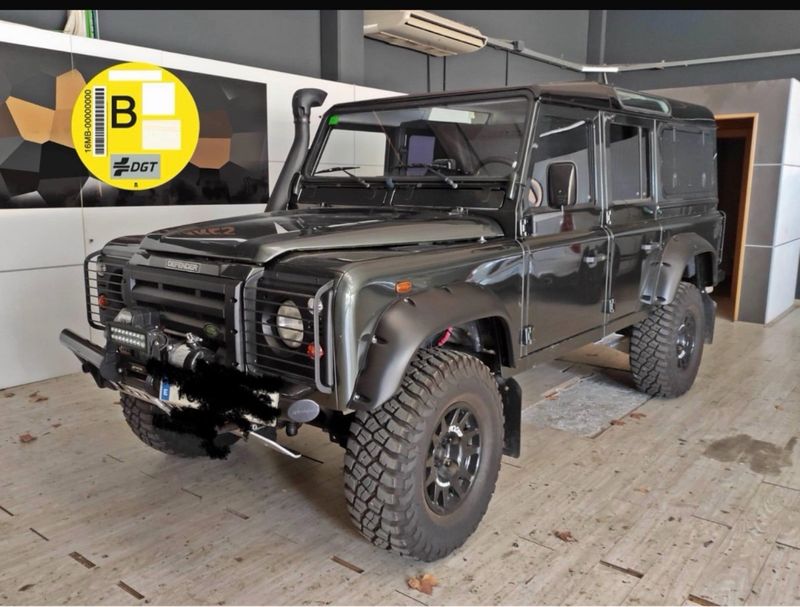 Land Rover Defender 110 Diesel - foto 1
