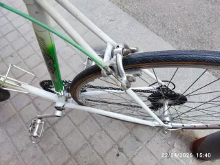 Bicicleta de carretera AMAT