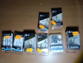 Anzuelos triplexMustad, Asari, Gamakatsu, Daiwa An