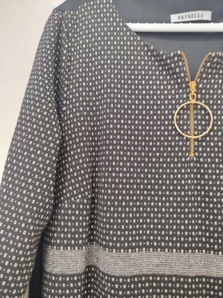 Vestido Brunella Talla 50 Negro y dorado