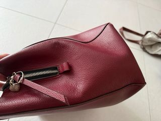 Borsa Coccinelle rossa in buone condizioni