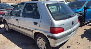 Asiento delantero izquierdo peugeot 106 2908