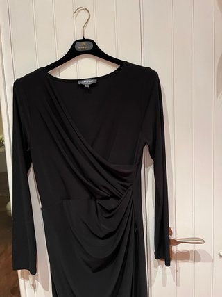 Abito Camomilla nero al ginocchio