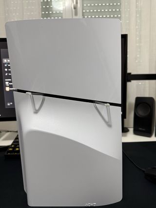 PS5 Slim con lector y 5 juegos