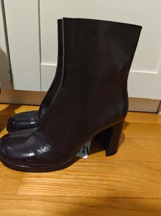 Botines Zara morados sin estrenar