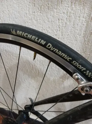 Ocasión manitas! Bici carbono Campagnolo