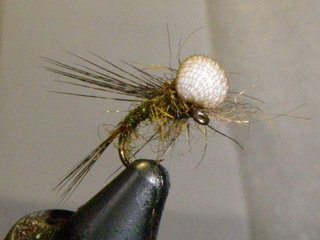 MOSCAS PARA LA PESCA DE TRUCHAS