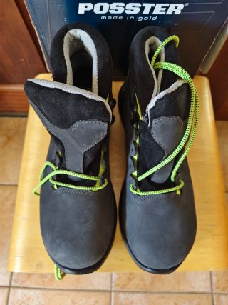 Bota de seguridad POSSTER gris y verde