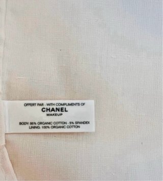 Chanel Les Beiges Pouch / Neceser