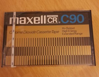 Sei audiocassette sigillate