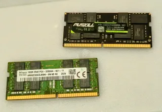 2x 16gb= 32gb SK hynix DDR4 SODIMM 3200MHz