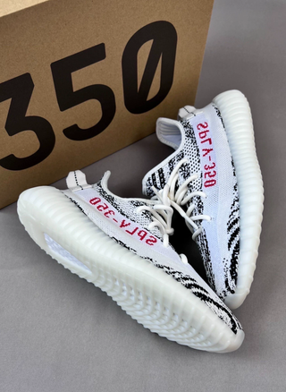 Adidas Yeezy Boost 350 V2 Talla 43.5