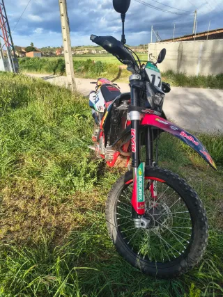 SWM RS 300 2025