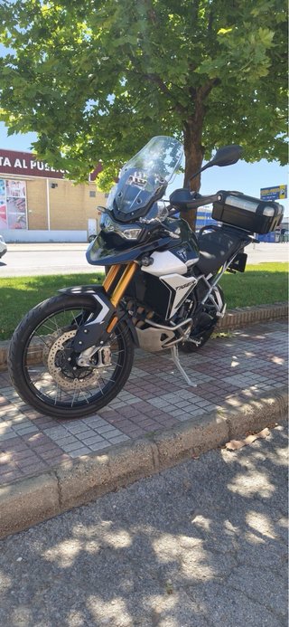 Triumph tiger 900 Rally Pro