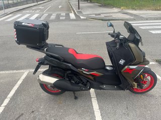 Maxi Scooter