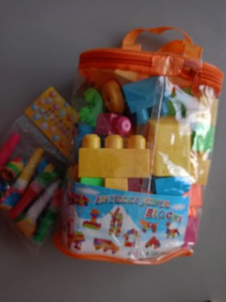 Juguetes de construcción infantiles