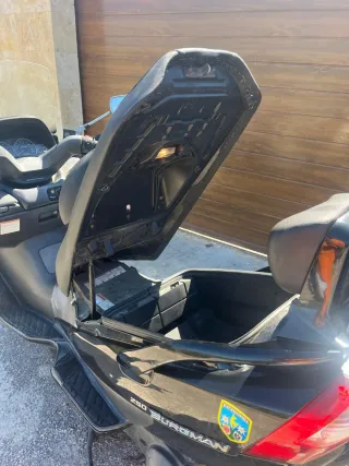 Suzuki Burgman 250 Negra 2008