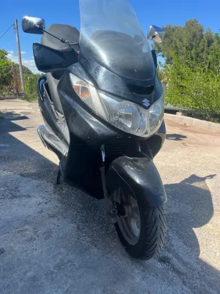 Suzuki Burgman 250 Negra 2008