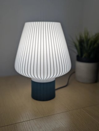 Candeeiro de secretária elegante