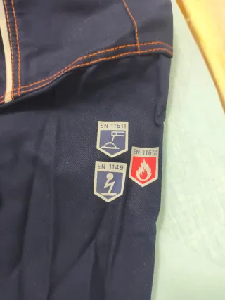 Mono de trabajo ignífugo alta calidad