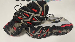 Mizuno Wave Ascend 2 - Trail Running Talla 45.5