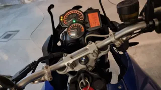 BMW F700GS Azul y Negra