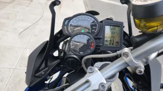 BMW F700GS Azul y Negra