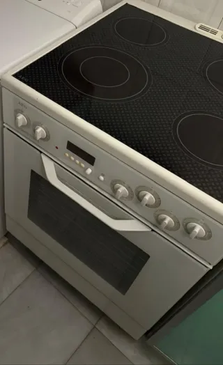 Vitrocerámica y horno AEG