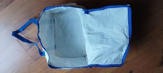 Bolsa Nevera Blanca y Azul
