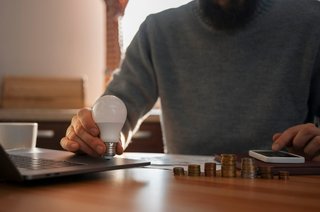ASESORES Y ESTUDIO DE TU FACTURA DE ELECTRICIDAD