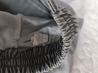 Pantalón cargo gris chico