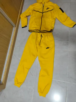 3 Chándals