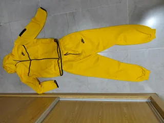 3 Chándals