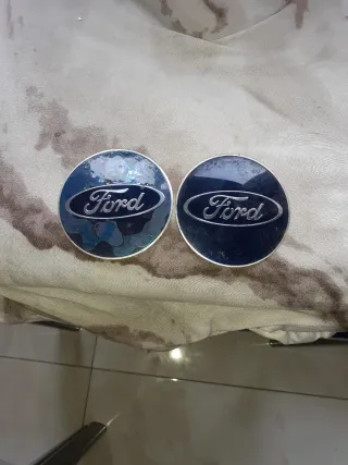 Tapas de Rueda Ford
