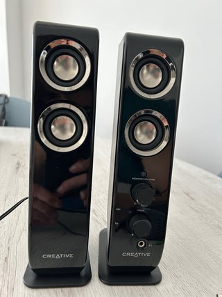 Altavoces Creative Negros