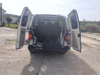 Volkswagen Caravelle 2009